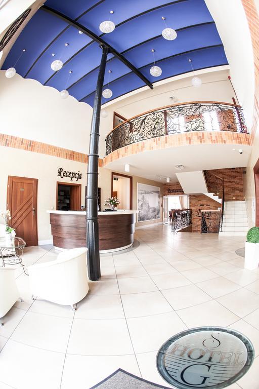 Hotel Stara Gorzelnia Lichen Stary Ngoại thất bức ảnh