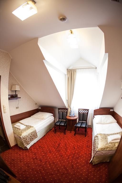 Hotel Stara Gorzelnia Lichen Stary Phòng bức ảnh